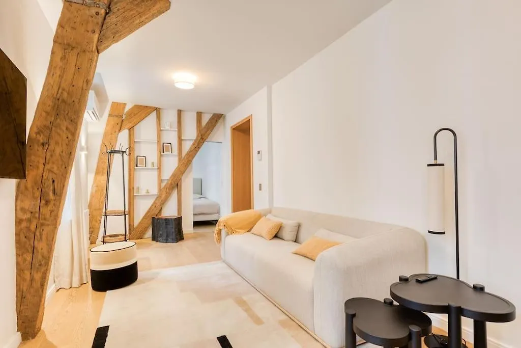 Apartment Cosy Duplex In The Heart Of Beaupassage *