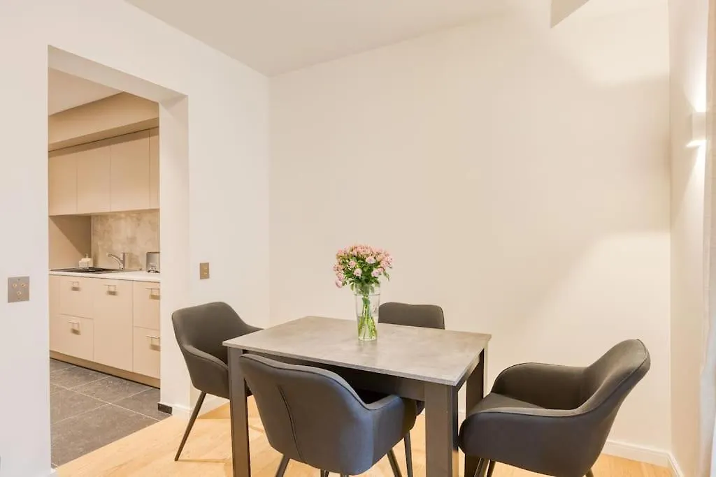 Cosy Duplex In The Heart Of Beaupassage * פריז